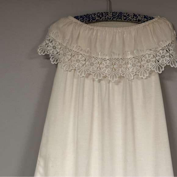 Solitaire Swim Bohemian Off The Shoulder White Lacey Dress / Cover up , M - Picture 7 of 16